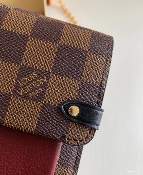 WIS LOUIS WALLET VUITTON CHAIN VAVIN 0121